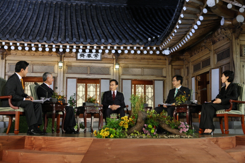 추석맞이 특별기획-이명박 대통령과의 대화 촬영2